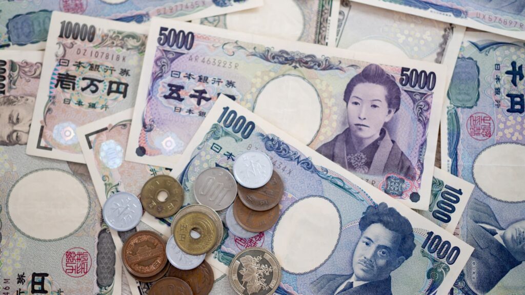 The current image has no alternative text. The file name is: yen.jpg
