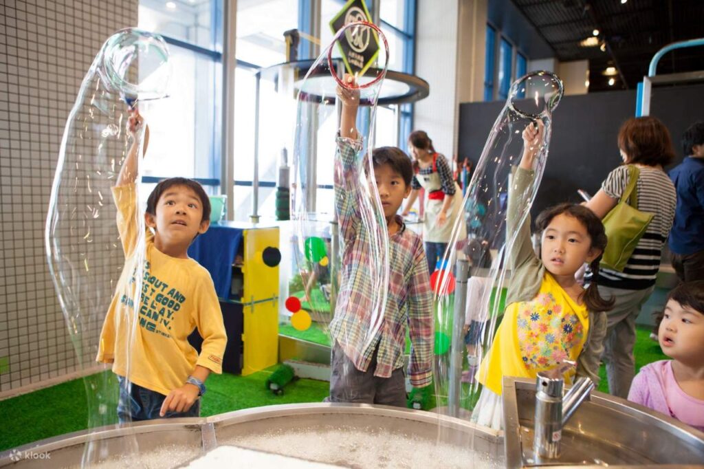 The current image has no alternative text. The file name is: 大阪儿童乐园(Kids-Plaza-Osaka).jpg